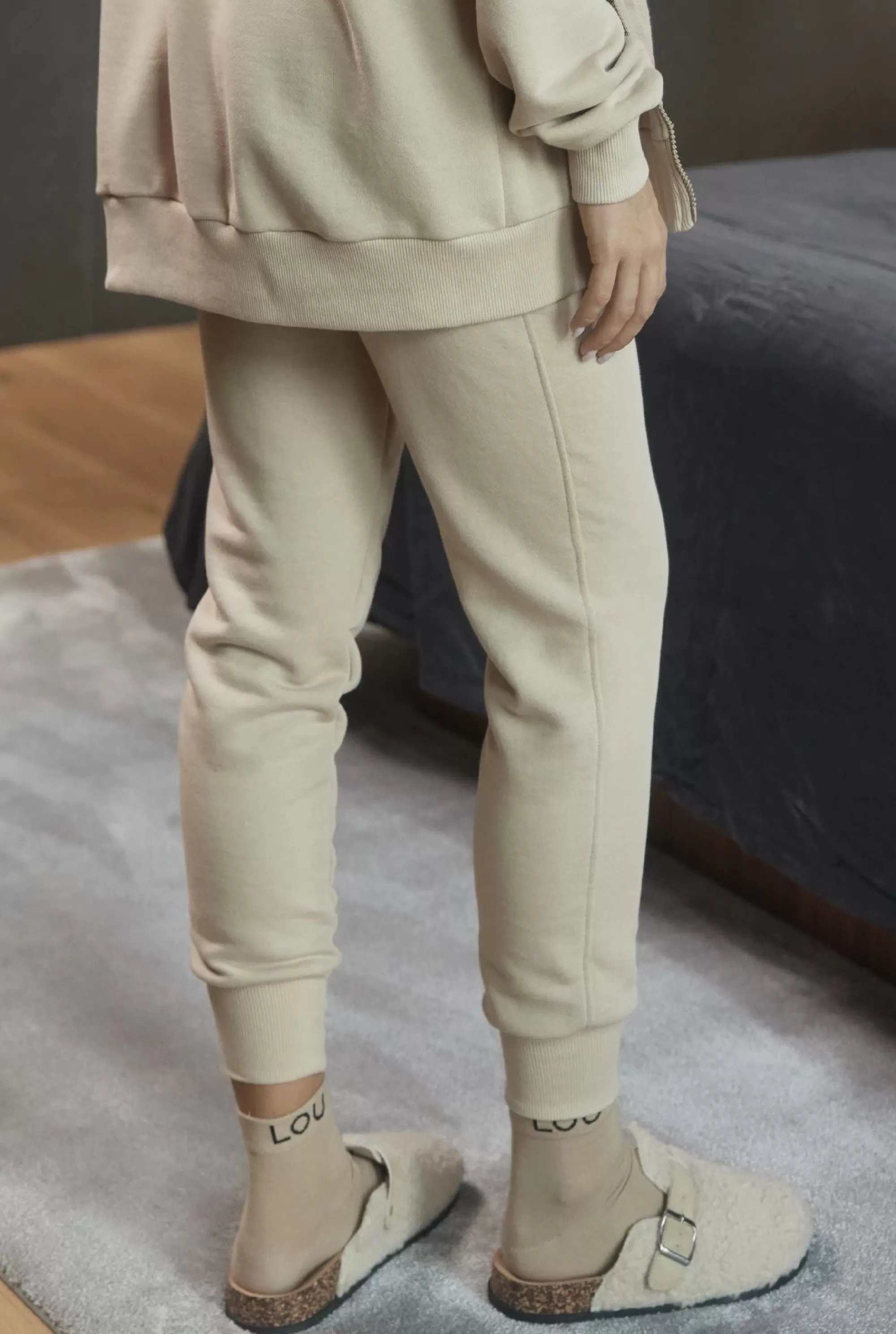 New Boston Beige - Beige Pants With Logo And Cuffs Women Tracksuits