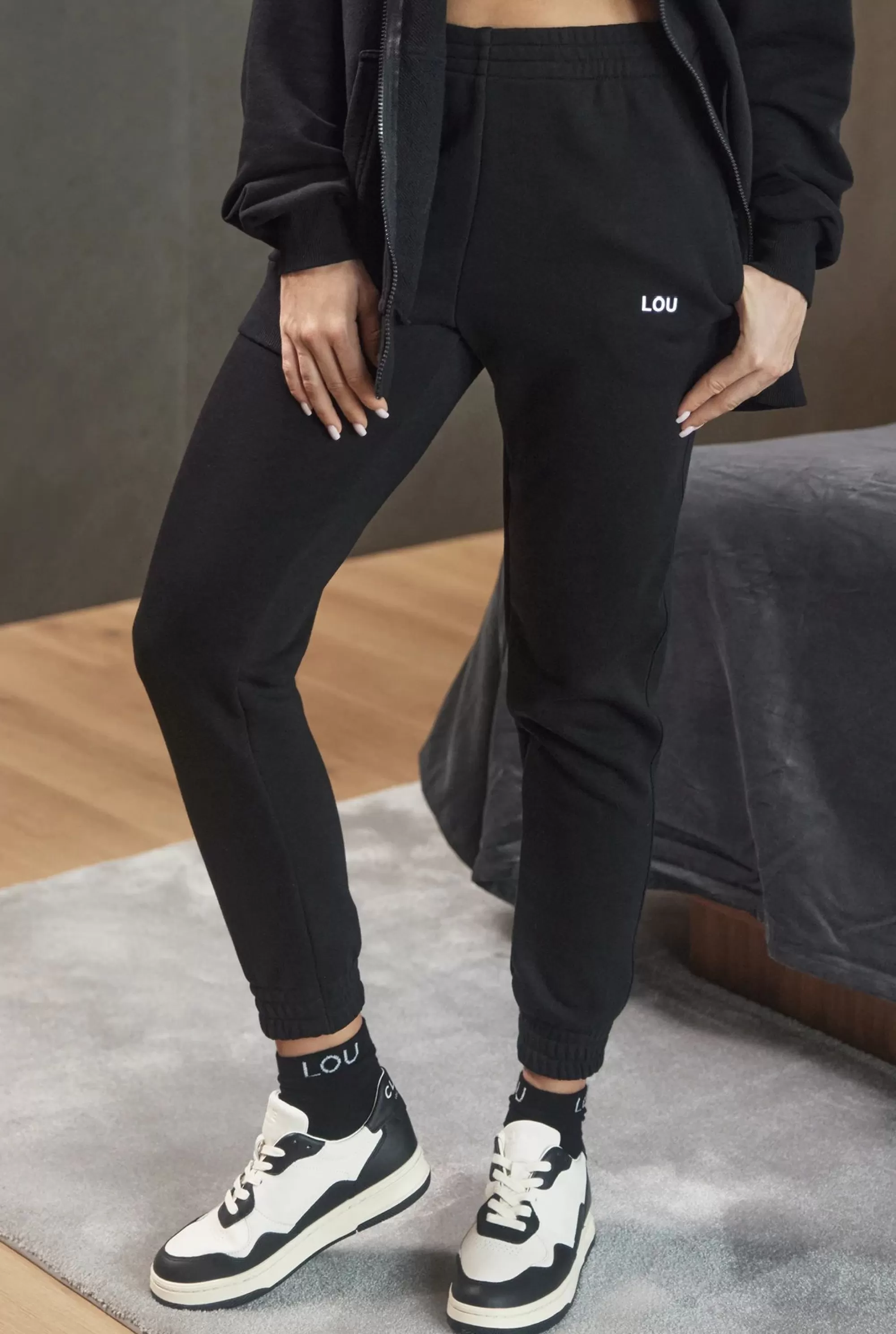 Online Saura Black - Black, Comfortable Pants With A Logo Women Tracksuits